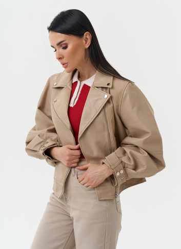 Куртка косуха из эко кожи бежевого цвета