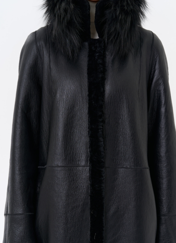 Женская двухстороняя дубленка с воротником из меха чернобурой лисы