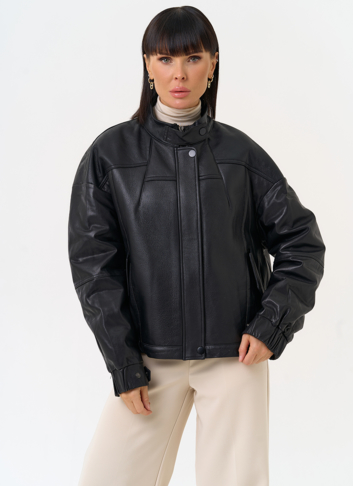 Женский пуховик из натуральной кожи черного цвета Женский пуховик из натуральной кожи черного цвета