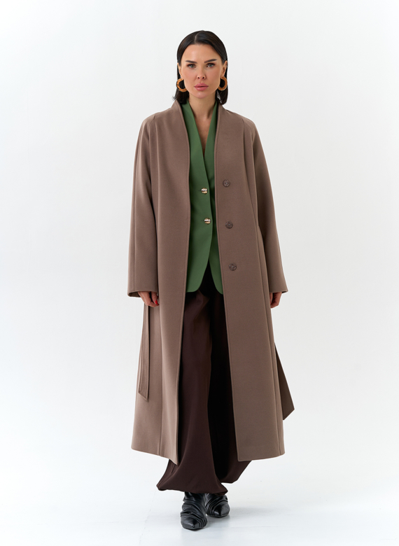 Женское пальто с поясом