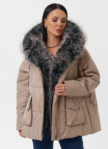 Пуховик из эко кожи с капюшоном из эко меха 