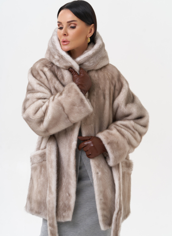 Норковая шуба с капюшоном 