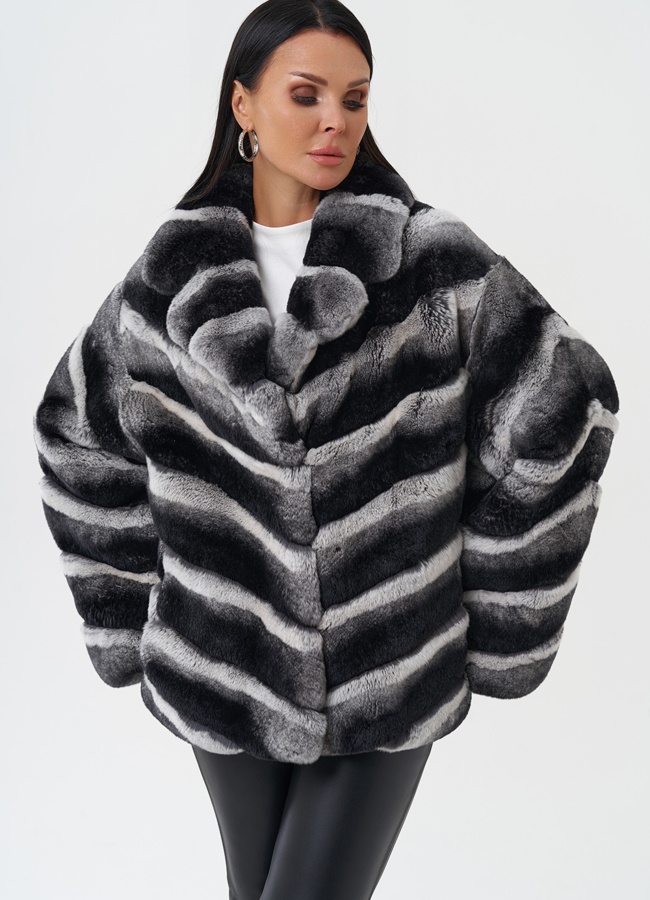 Женская шуба из меха кролика модель № 111 универмаг малина