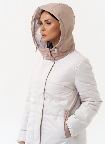 Женское утепленное полупальто с капюшоном