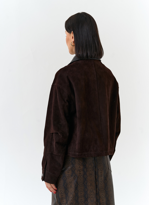 Женская куртка из натуральной замши