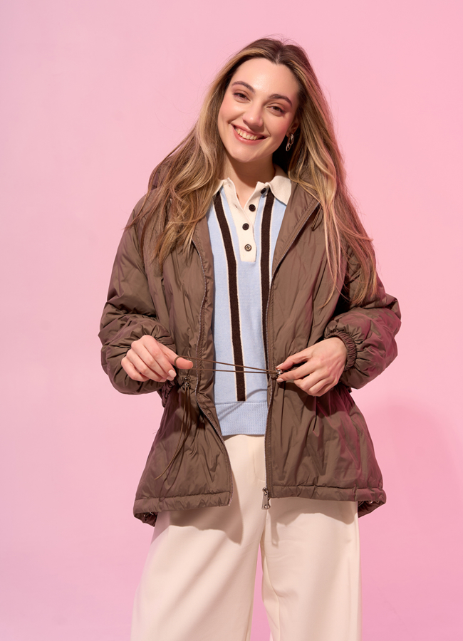Женская куртка в коричневом цвете с капюшоном модель № 31391 универмаг малина