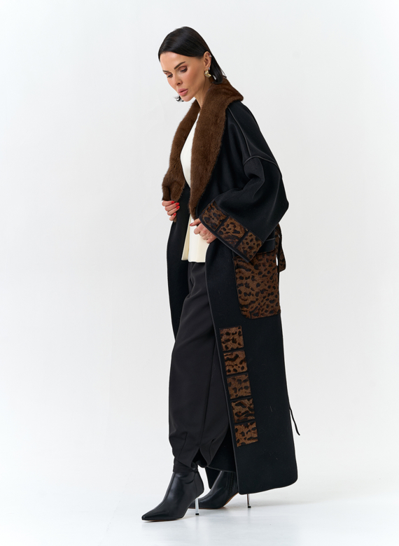 Женское длинное пальто с воротником из меха норки