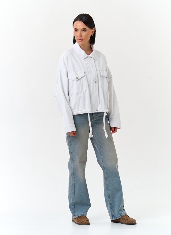 Женская объемная джинсовая куртка 