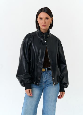 Женская куртка бомбер из эко кожи
