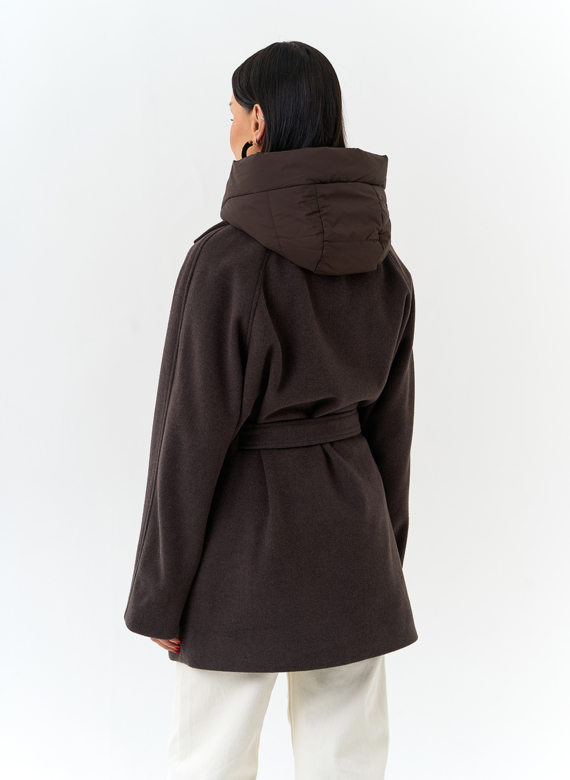 Женское пальто со съемный капюшоном