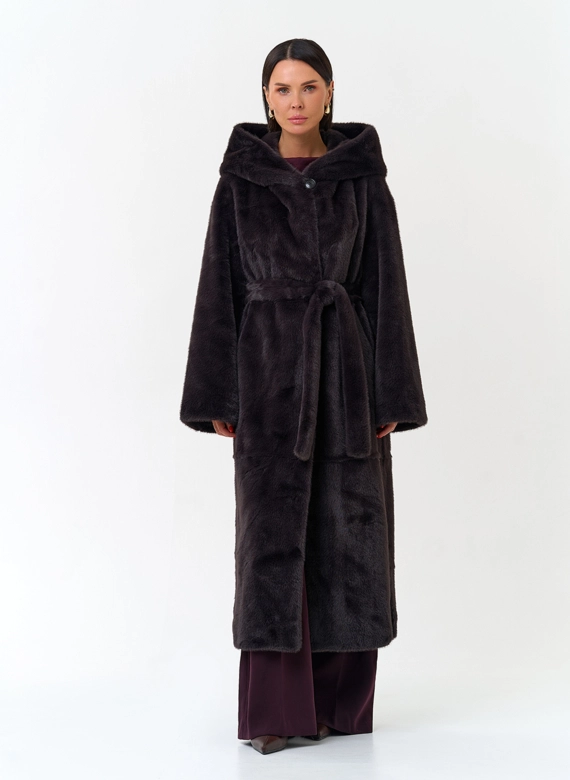 Женская шуба из эко меха с капюшоном