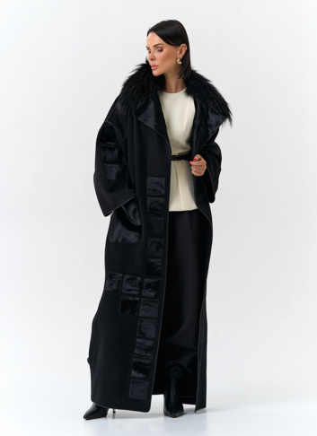 Женское длинное пальто с отделкой из меха лисы