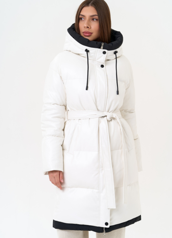 Белый пуховик из эко кожи с поясом