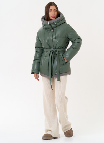 Женский пуховик из эко кожи с поясом