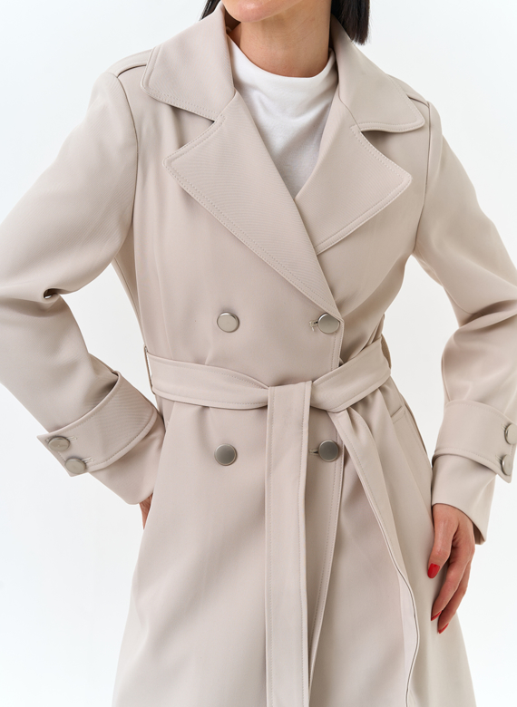 Женский плащ с поясом