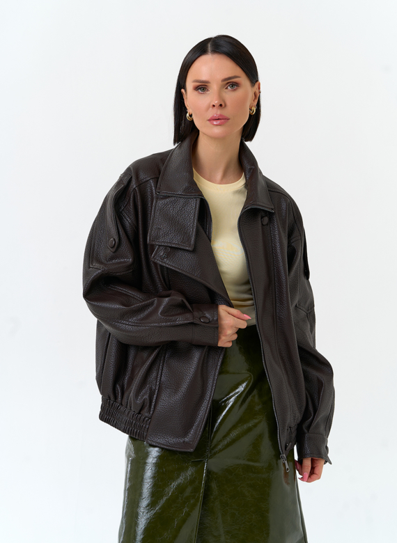 Женская куртка из эко кожи с воротником стойкой