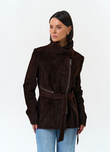 Женская куртка из натуральной замши с поясом