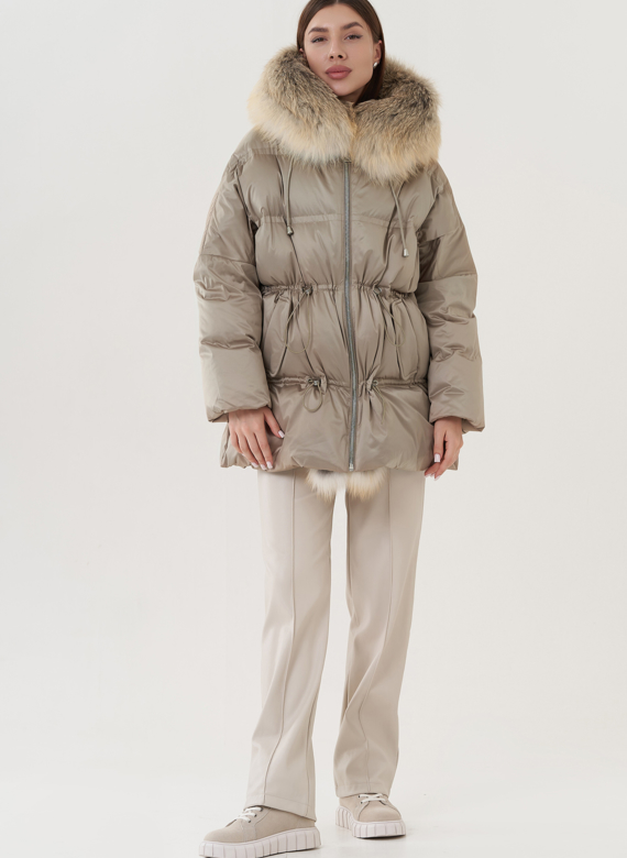 Пуховик женский с капюшоном 