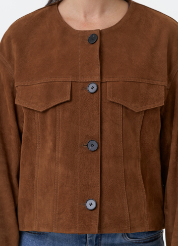 Куртка из натуральной замши