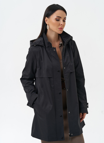 Плащ женский черного цвета с капюшоном