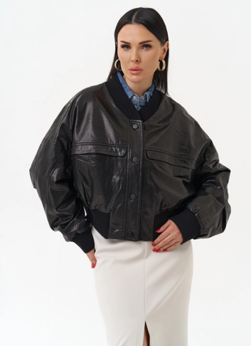 Женская куртка бомбер из натуральной кожи